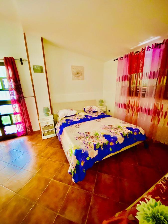 Agriturismo Pianezze Villa Grotte di Castro Exteriör bild